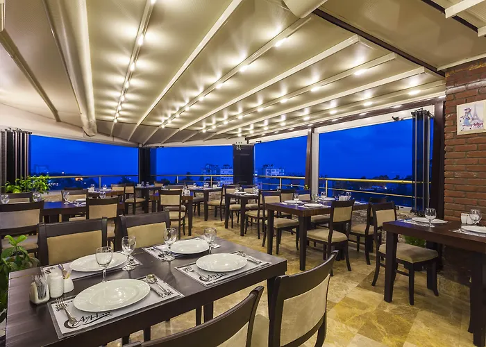 Ayhan Hotel